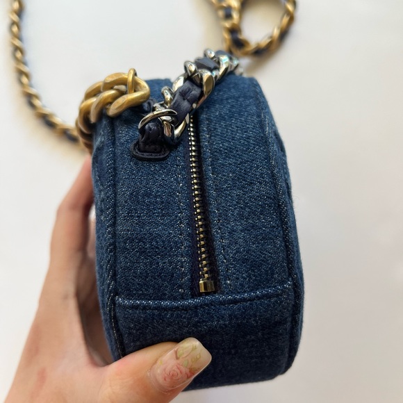 AUTHENTIC Chanel Round Denim mini bag - Picture 9 of 11